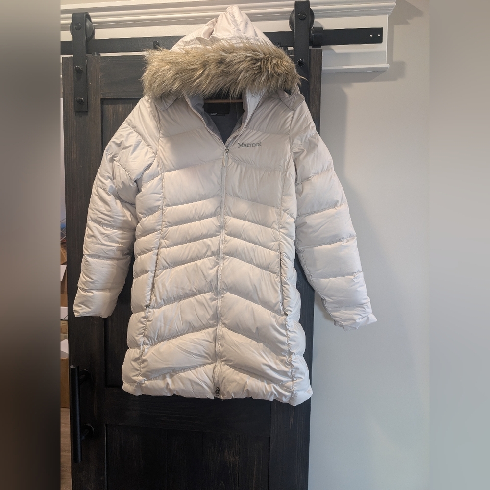 Marmot White Puffer Jacket with Fur Hood